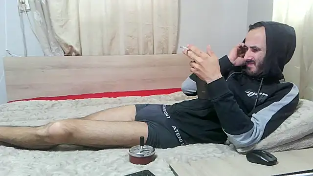 Snapshot of kisandgioni chatting on 03-17-25, 07:13 kisandgioni online show from 03-17-25, 07:13