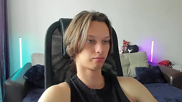 Ostin meow online show from 06-23-26, 07:28