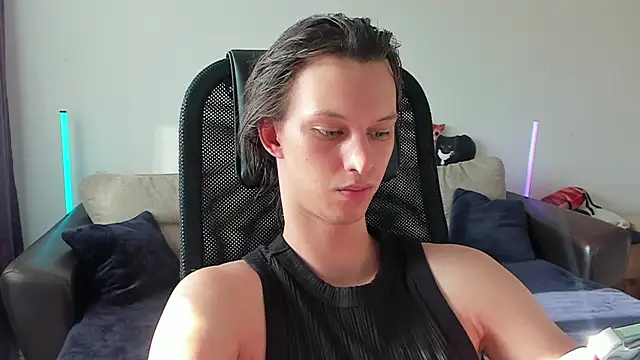 Ostin meow online show from 06-28-26, 12:33