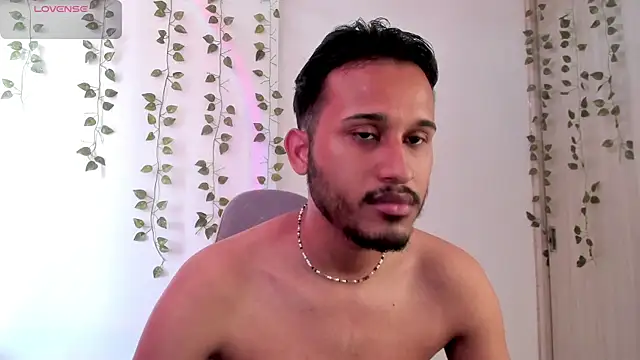 Raf brunette online show from 09-22-25, 01:35