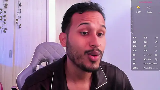 Raf brunette online show from 02-13-26, 12:45