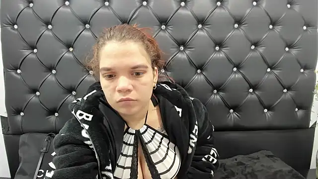 MelanyCarter18 online show from 10-15-25, 02:28