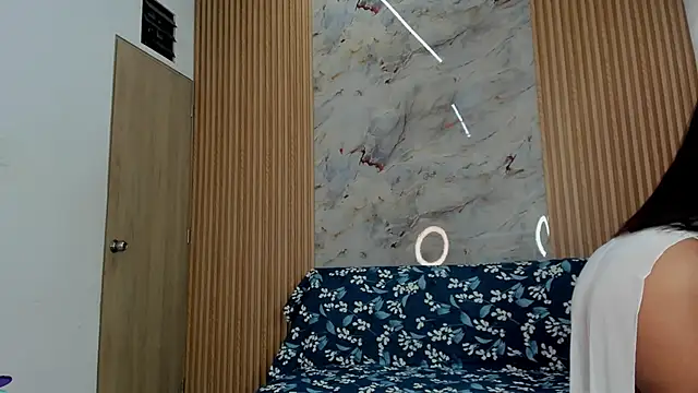 Any topless online show from 11-24-25, 11:10