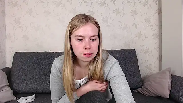sofiaa here online show from 03-30-26, 12:22