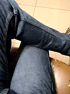 Snapshot of faaseel chatting on 02-23-25, 12:16 faaseel online show from 02-23-25, 12:16