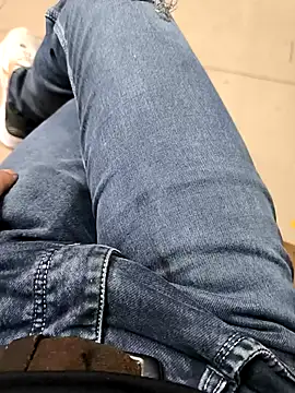 Snapshot of faaseel chatting on 03-23-25, 06:58 faaseel online show from 03-23-25, 06:58