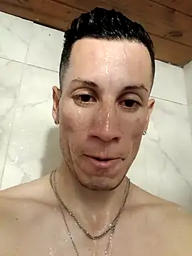 Snapshot of FlacoDani chatting on 09-24-25, 05:49 FlacoDani online show from 09-24-25, 05:49