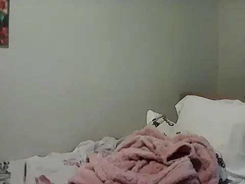 housewife shantie online show from 03-14-26, 08:42