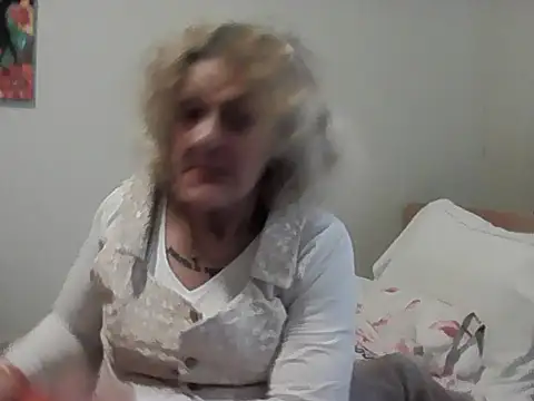 housewife shantie online show from 03-28-26, 10:26