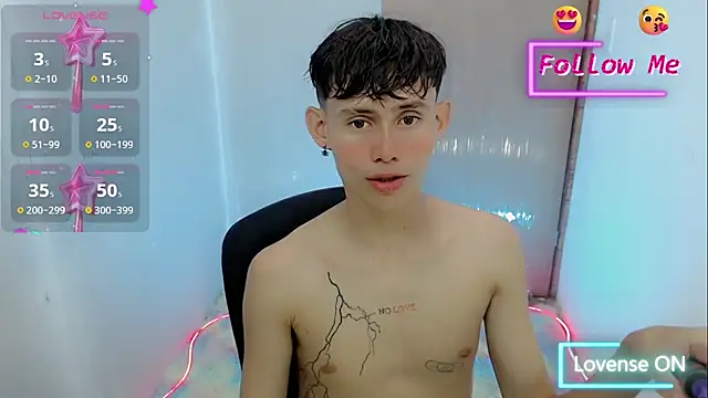 tanjiro cute online show from 01-26-25, 11:50