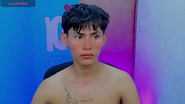 tanjiro cute online show from 03-26-26, 03:45