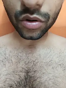 Snapshot of Vignesh3246 chatting on 07-15-26, 05:29 Vignesh3246 online show from 07-15-26, 05:29