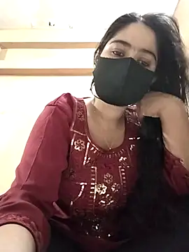 Magical Girl- online show from 11-06-25, 03:51