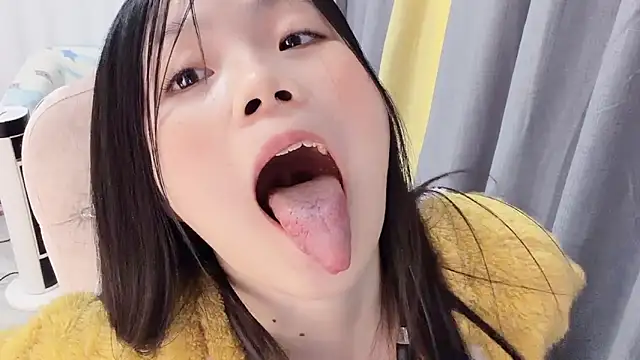 Lena-yyds online show from 01-06-26, 05:33