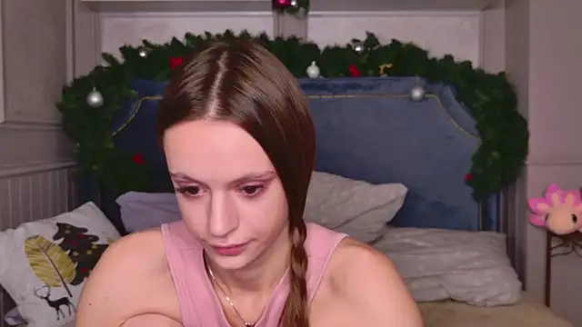RebeccaMartons online show from 01-14-25, 04:04
