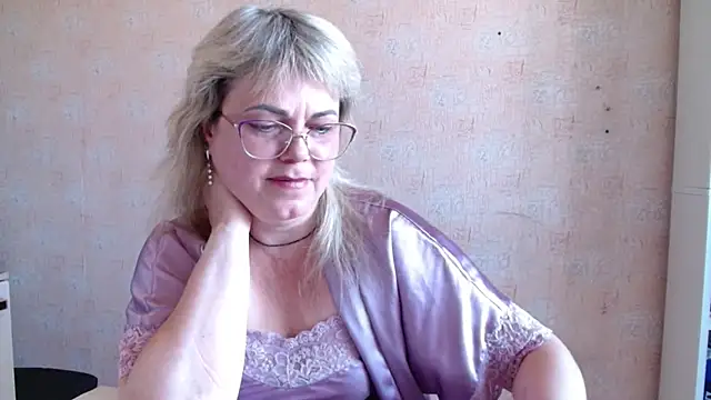 sweetsunset11 online show from 09-23-25, 05:54