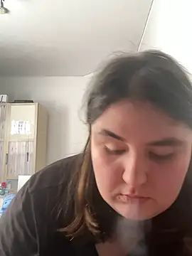 Snapshot of hotiee chatting on 03-10-25, 01:43 hotiee online show from 03-10-25, 01:43