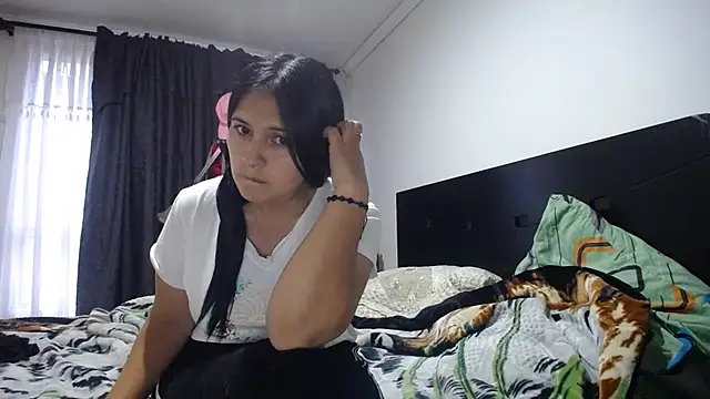 princehermosa44 online show from 10-24-25, 09:33