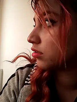 Naomy veracruz  online show from 10-26-25, 11:49