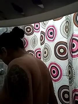 Naomy veracruz  online show from 12-04-25, 10:02