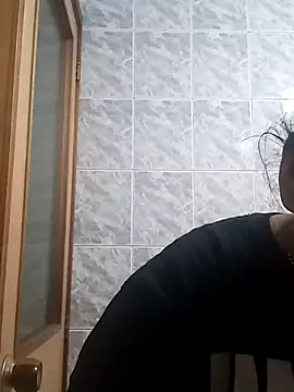 Naomy veracruz  online show from 02-27-26, 10:15