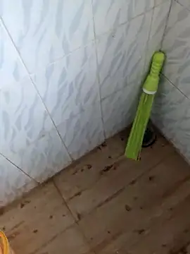 surabhi09 online show from 11-20-25, 03:39