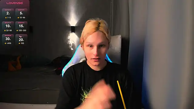 Kleo Godde online show from 10-25-25, 09:42