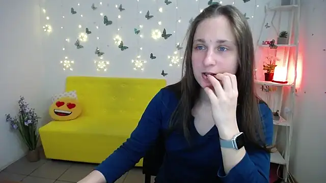 MichelLeee online show from 04-17-26, 11:24