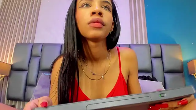 AshleyHill2 online show from 02-21-25, 06:51