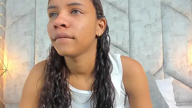 Snapshot of AshleyHill2 chatting on 02-10-26, 11:20 AshleyHill2 online show from 02-10-26, 11:20