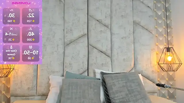 Snapshot of AshleyHill2 chatting on 02-20-26, 02:08 AshleyHill2 online show from 02-20-26, 02:08