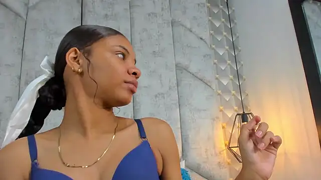 Snapshot of AshleyHill2 chatting on 03-03-26, 02:28 AshleyHill2 online show from 03-03-26, 02:28