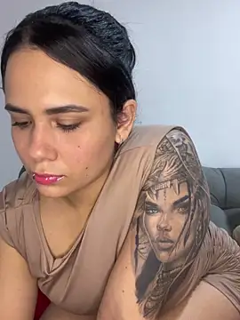 Leyna Kenet online show from 03-03-25, 03:08