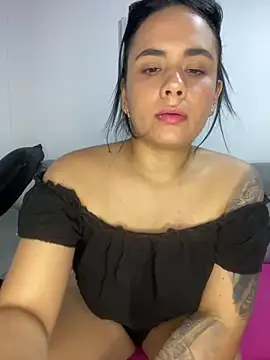 Leyna Kenet online show from 03-06-25, 02:41