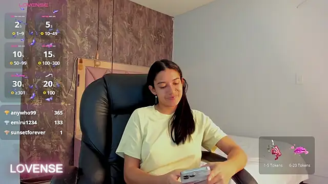 SKYLERWHIITEE online show from 02-06-25, 05:35