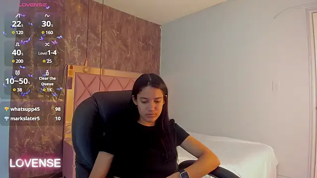 SKYLERWHIITEE online show from 02-09-25, 09:47