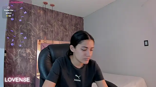 SKYLERWHIITEE online show from 03-15-25, 01:52