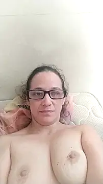 nicolle milf1978 online show from 11-05-25, 01:33