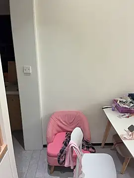 Selenaaaaa- online show from 05-19-26, 10:05