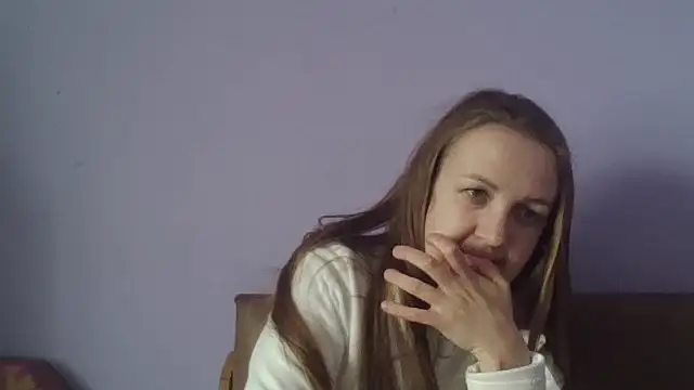 Snapshot of Milaniya261 chatting on 03-19-26, 08:18 Milaniya261 online show from 03-19-26, 08:18