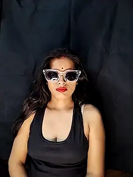 Snapshot of riyagupta5 chatting on 11-09-25, 05:11 riyagupta5 online show from 11-09-25, 05:11