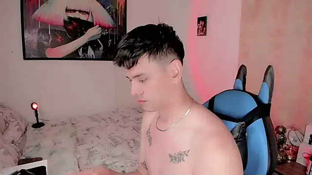 Snapshot of joe_jhon chatting on 02-06-25, 01:10 joe jhon online show from 02-06-25, 01:10