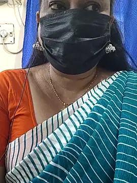 Snapshot of rekha_naier chatting on 06-14-26, 09:22 rekha naier online show from 06-14-26, 09:22