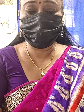 Snapshot of rekha_naier chatting on 06-28-26, 05:46 rekha naier online show from 06-28-26, 05:46
