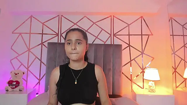 Giselle Roldan online show from 03-03-25, 02:48