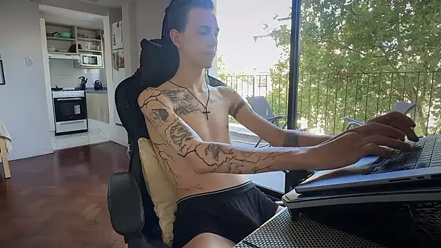 Den BlueXx online show from 03-10-26, 06:35