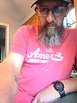 Snapshot of Huskers2020 chatting on 10-12-25, 03:22 Huskers2020 online show from 10-12-25, 03:22