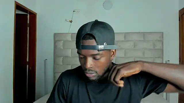 Dylan Taylor online show from 02-14-26, 03:58