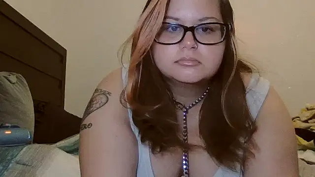 HoneyBear19 online show from 02-04-26, 03:07