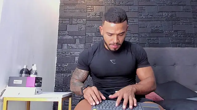 bruno miller  online show from 10-20-25, 09:37